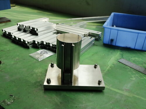 에 대한 최신 회사 뉴스 IEC 60884-1 규격 준수를 위해 플러그 및 소켓 내열 압축 시험이 중요한 이유